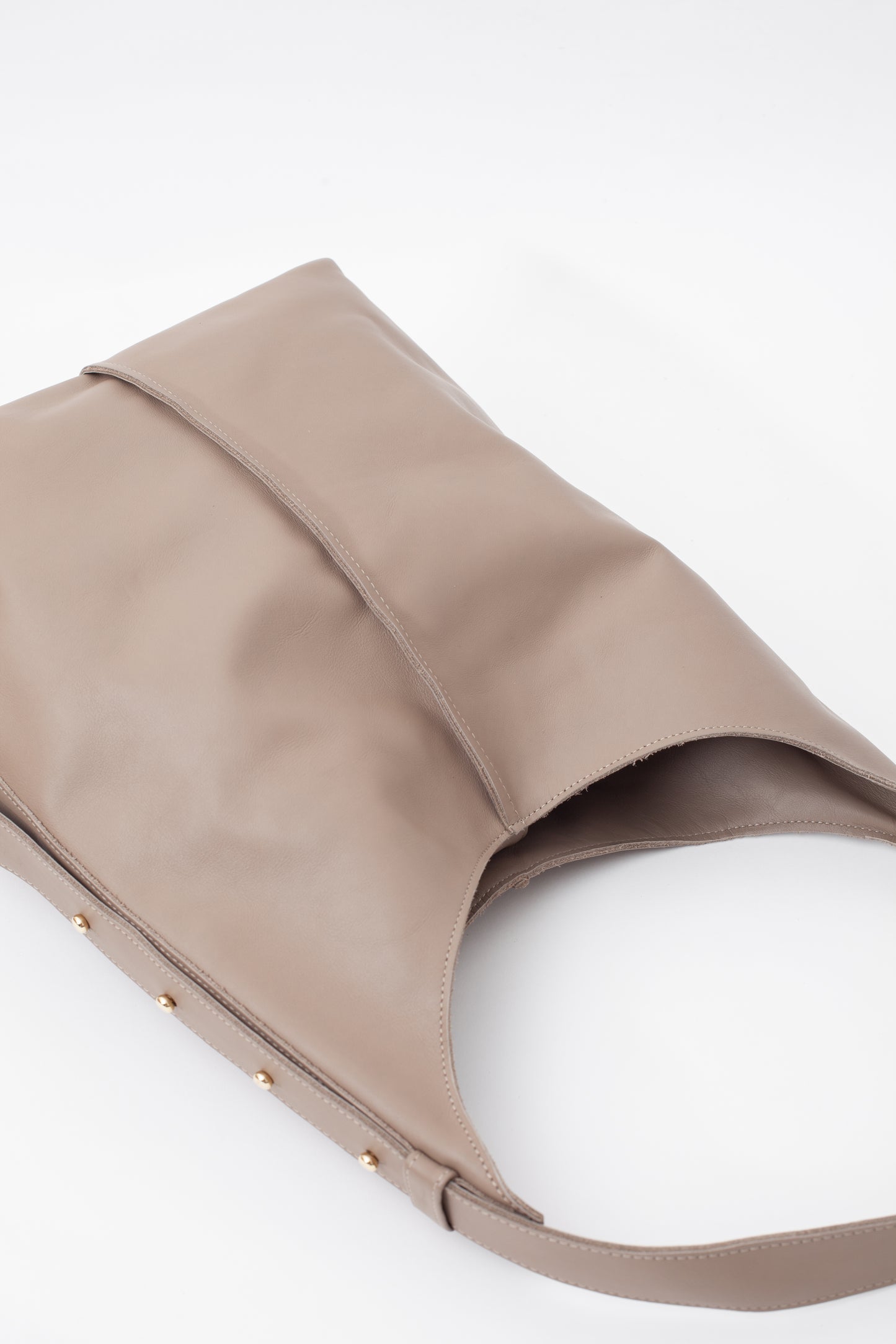 CARLA Hobo Bag Macadamia
