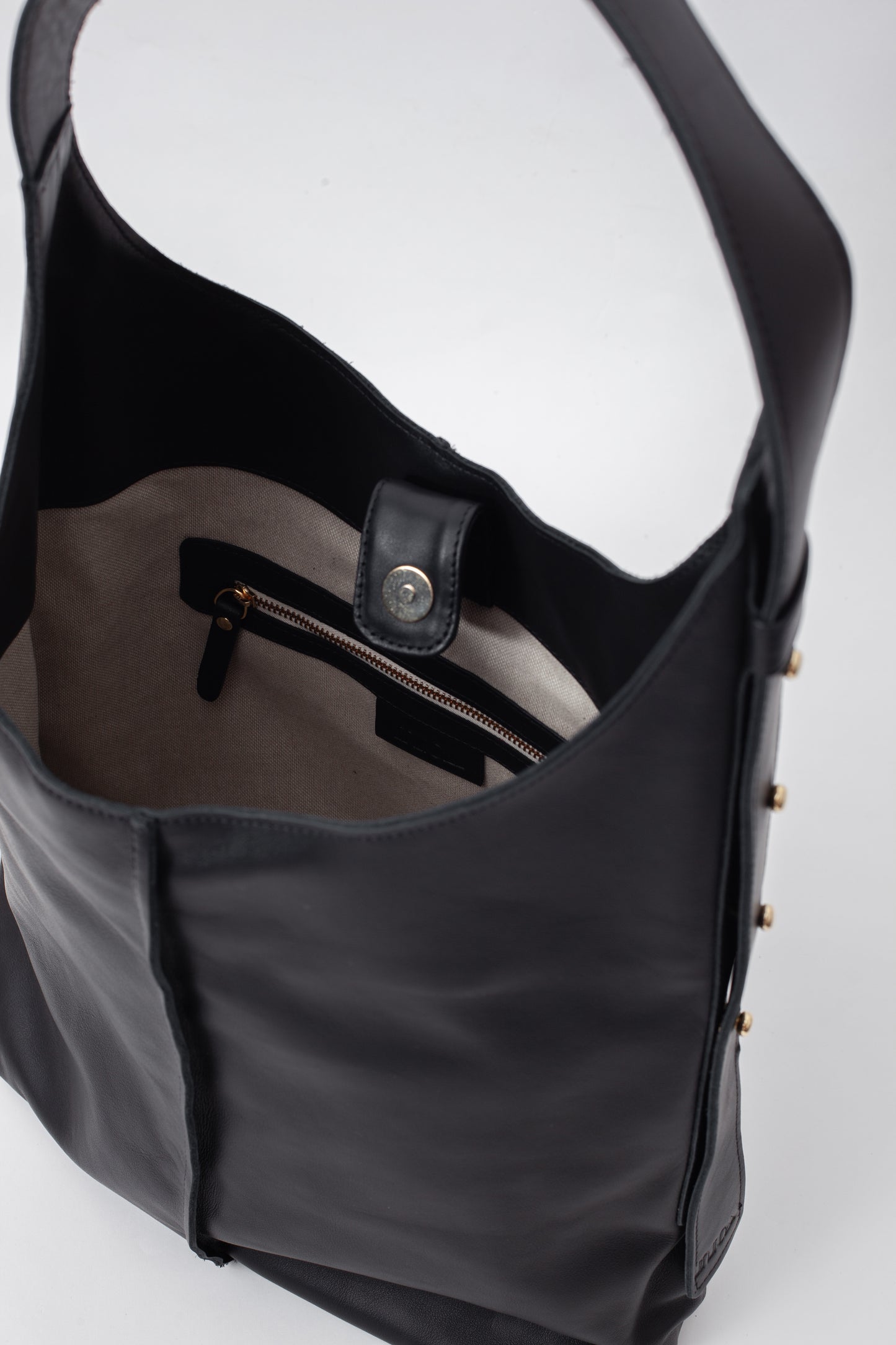 CARLA Hobo Bag Black