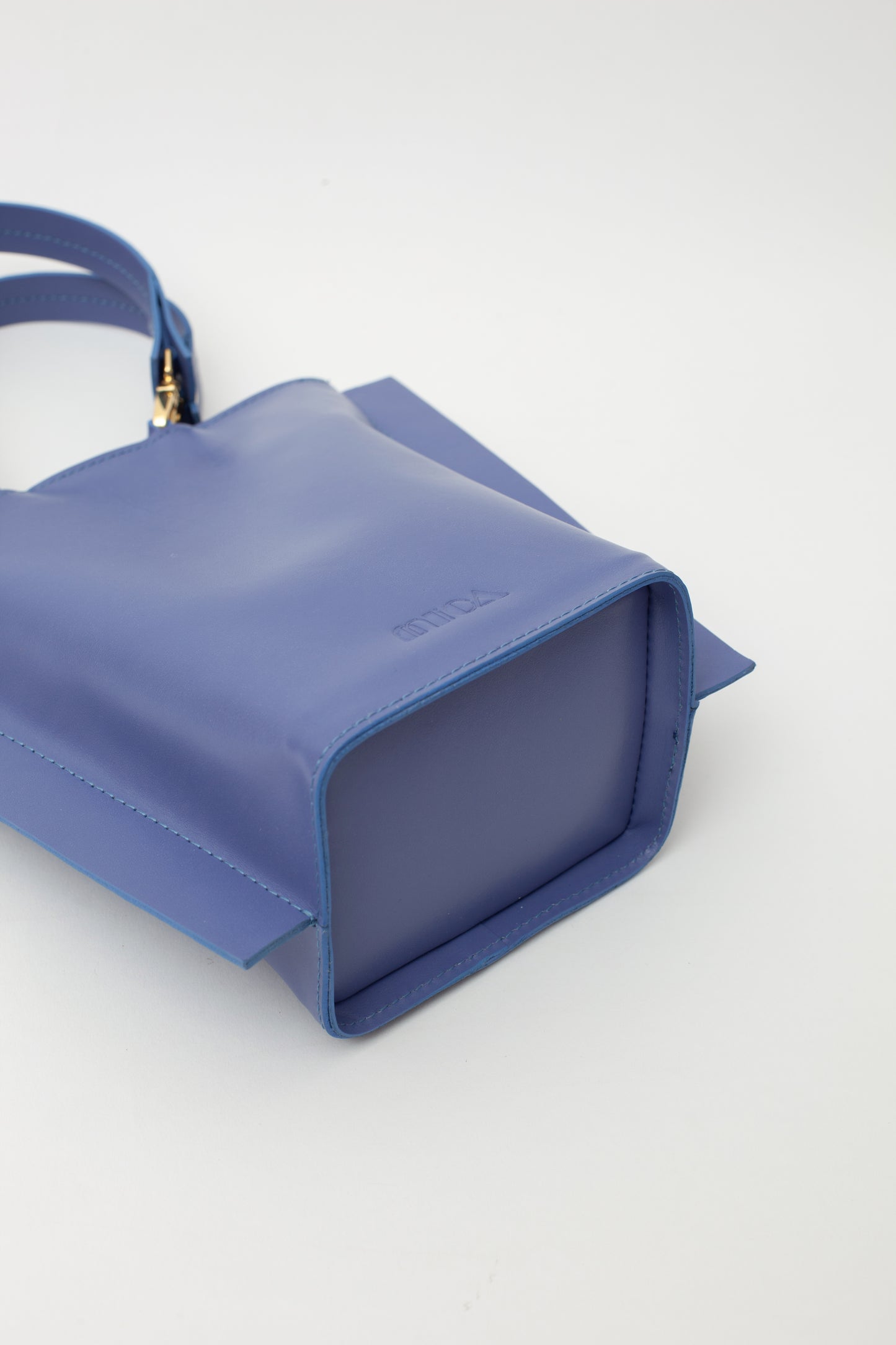 CARLETTIS Handbag Cosmo Blue