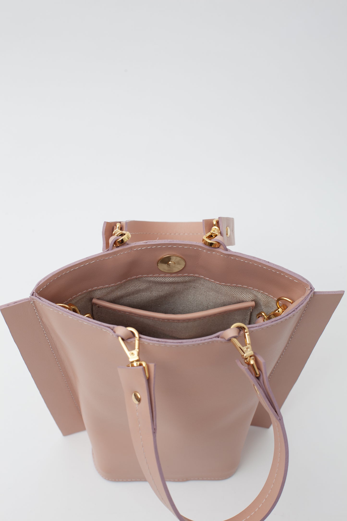 CARLETTIS Handbag Nude