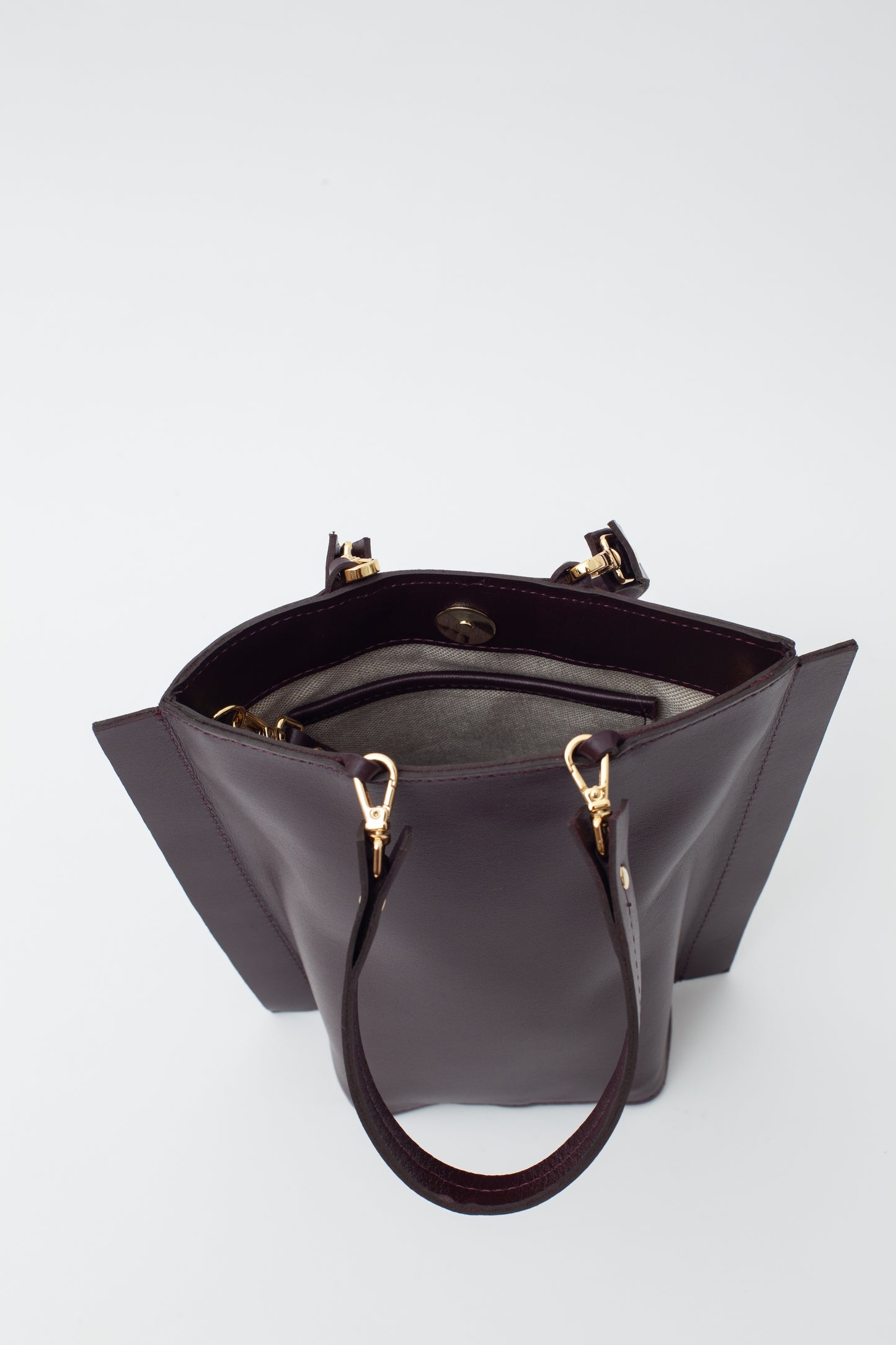 CARLETTIS Handbag Wine