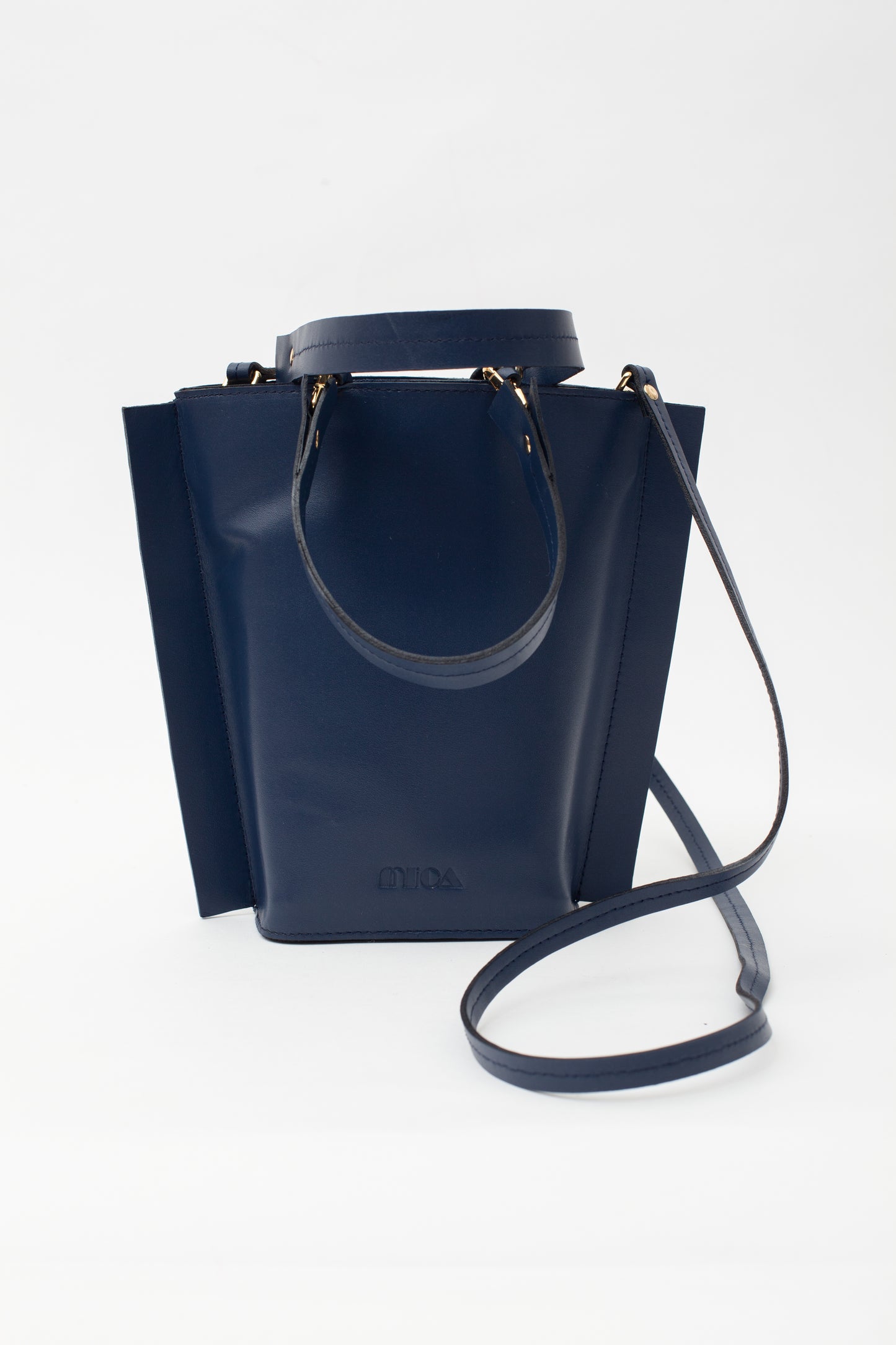 CARLETTIS Handbag Pilot