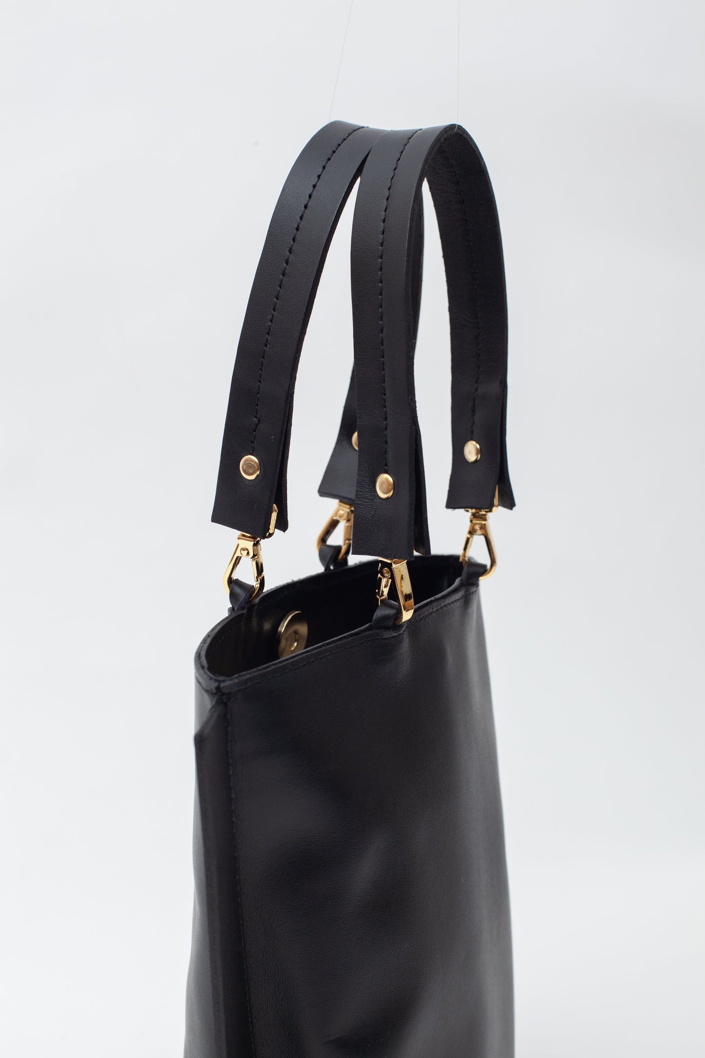 CARLETTIS Handbag Black