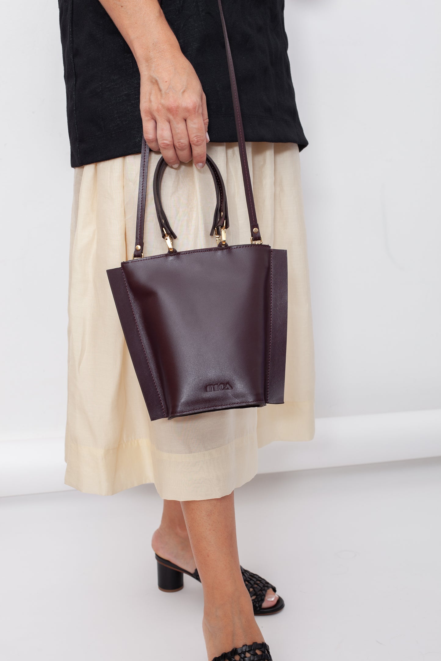 CARLETTIS Handbag Wine