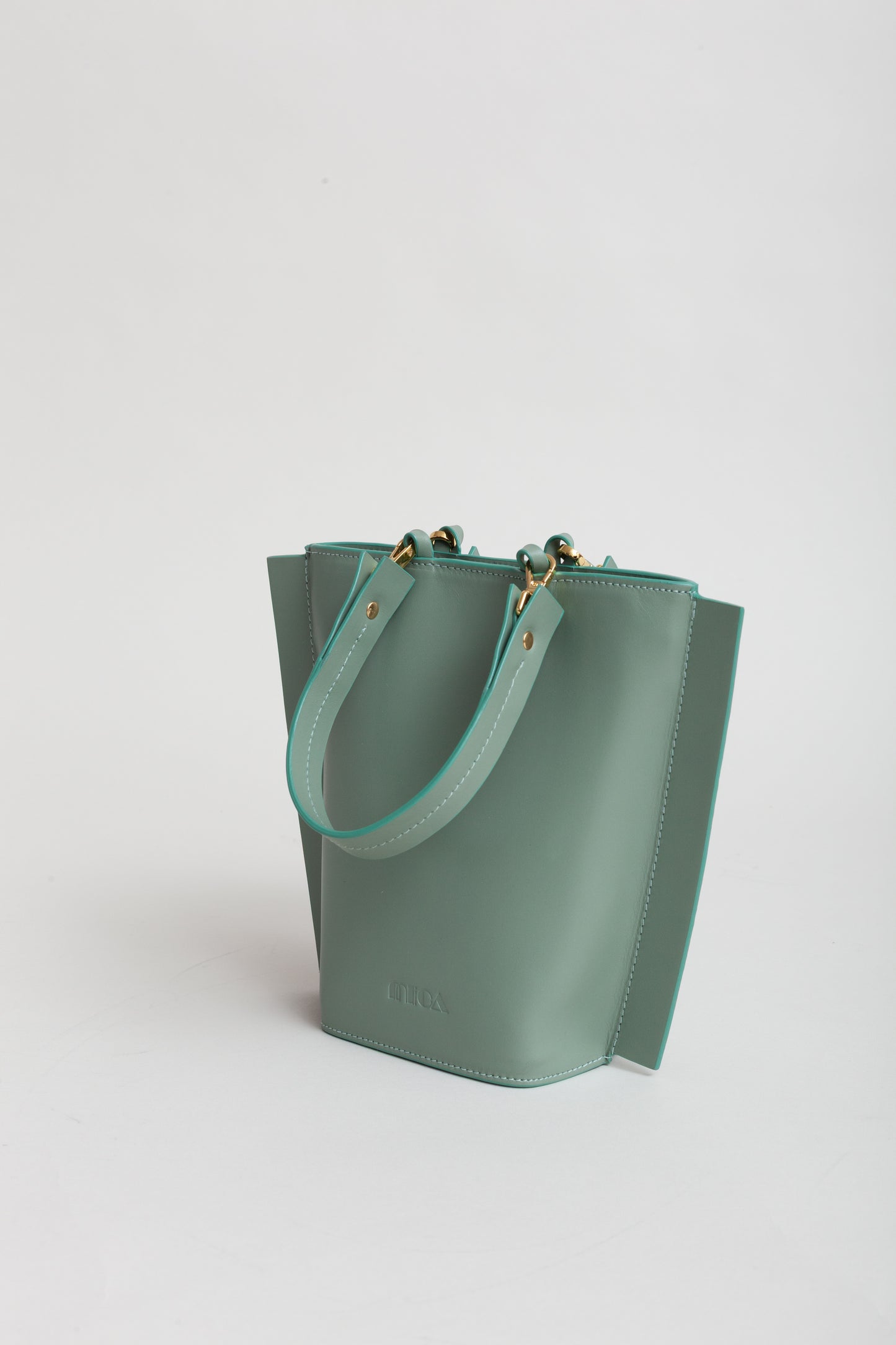 CARLETTIS Handbag Musk