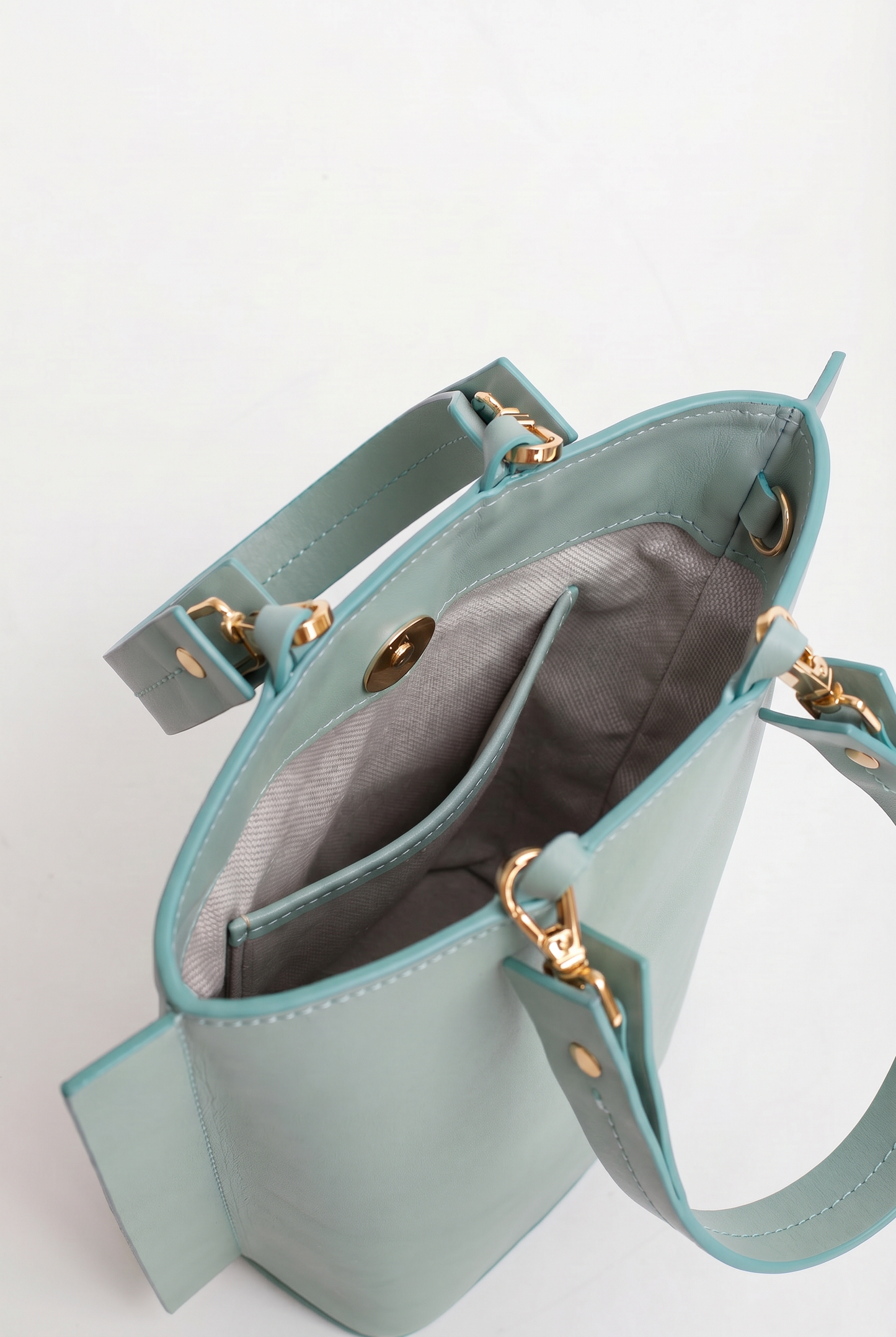 CARLETTIS Handbag Musk