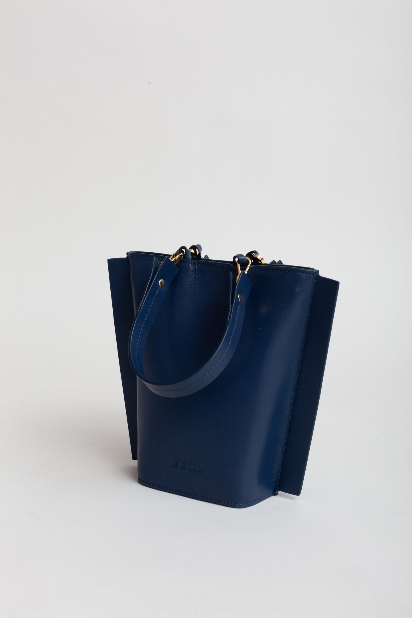 CARLETTIS Handbag Pilot