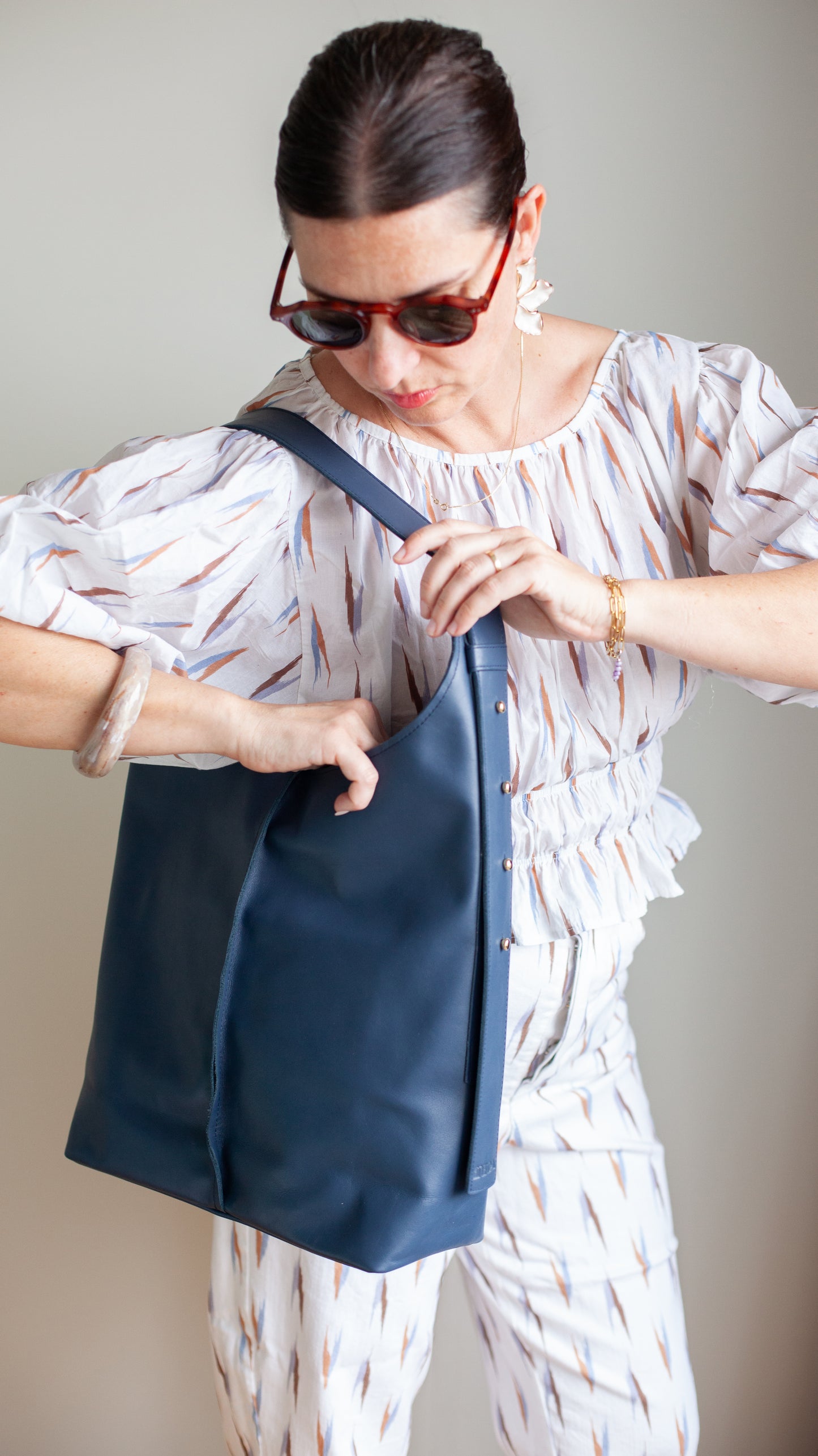 CARLA Shoulder Bag Cosmo Blue