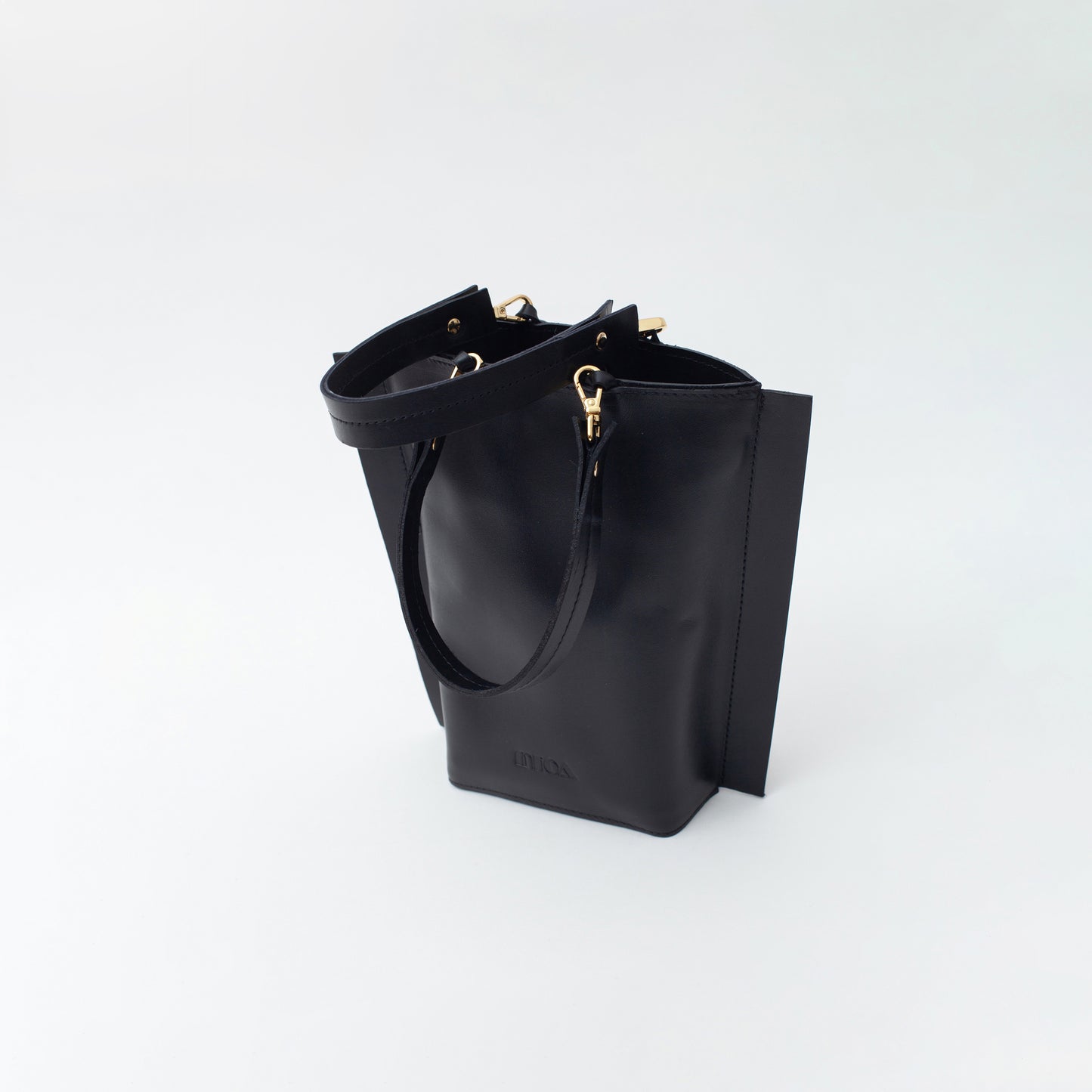 CARLETTIS Shoulder Bag Black
